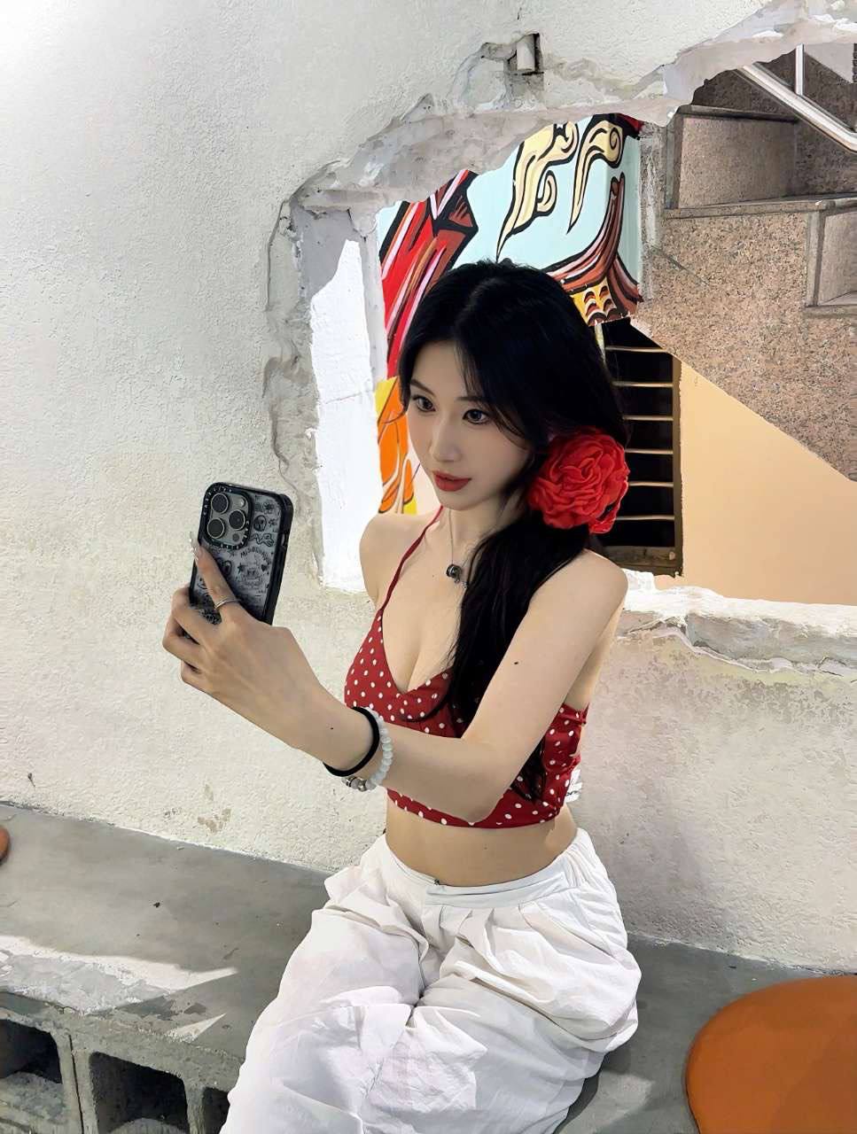 AgAD7cwxG1-w4FY.jpg