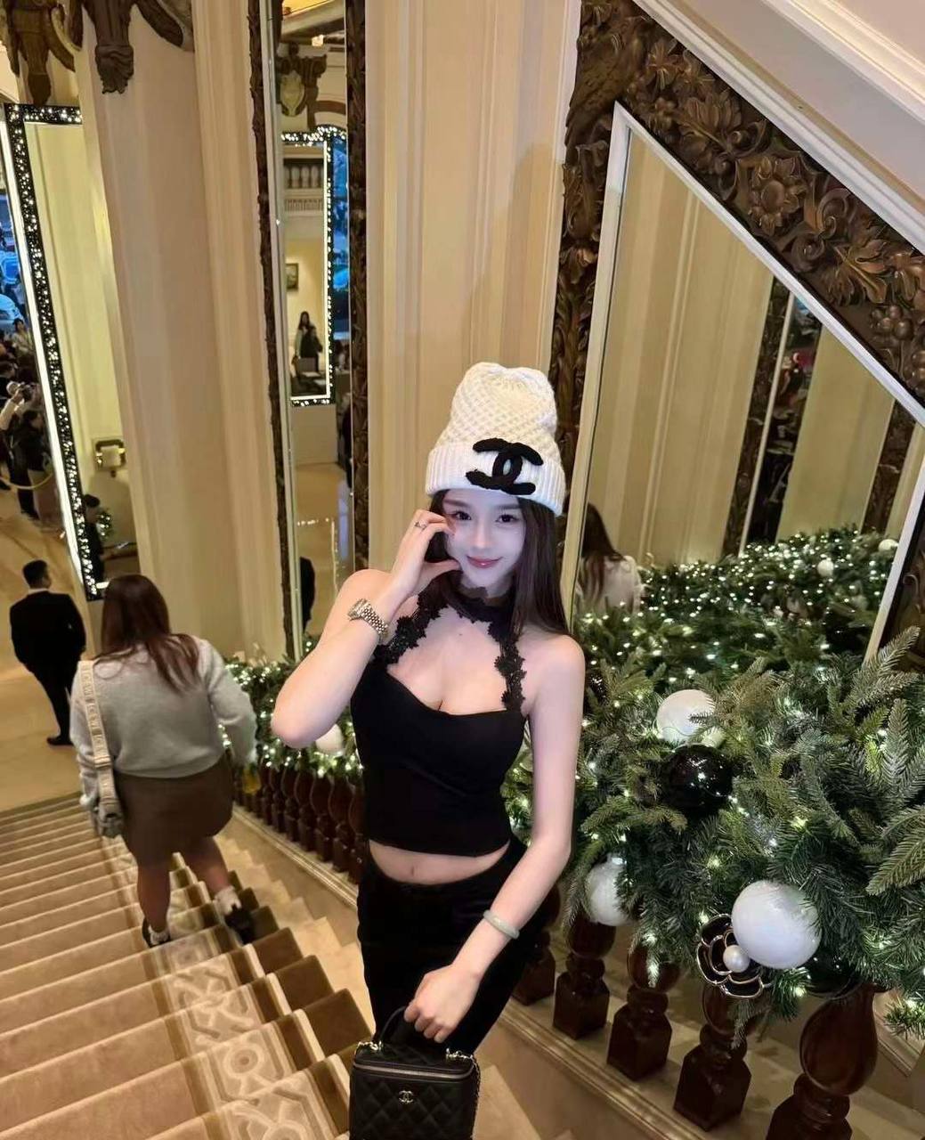 AgADfcMxG08CEVU.jpg