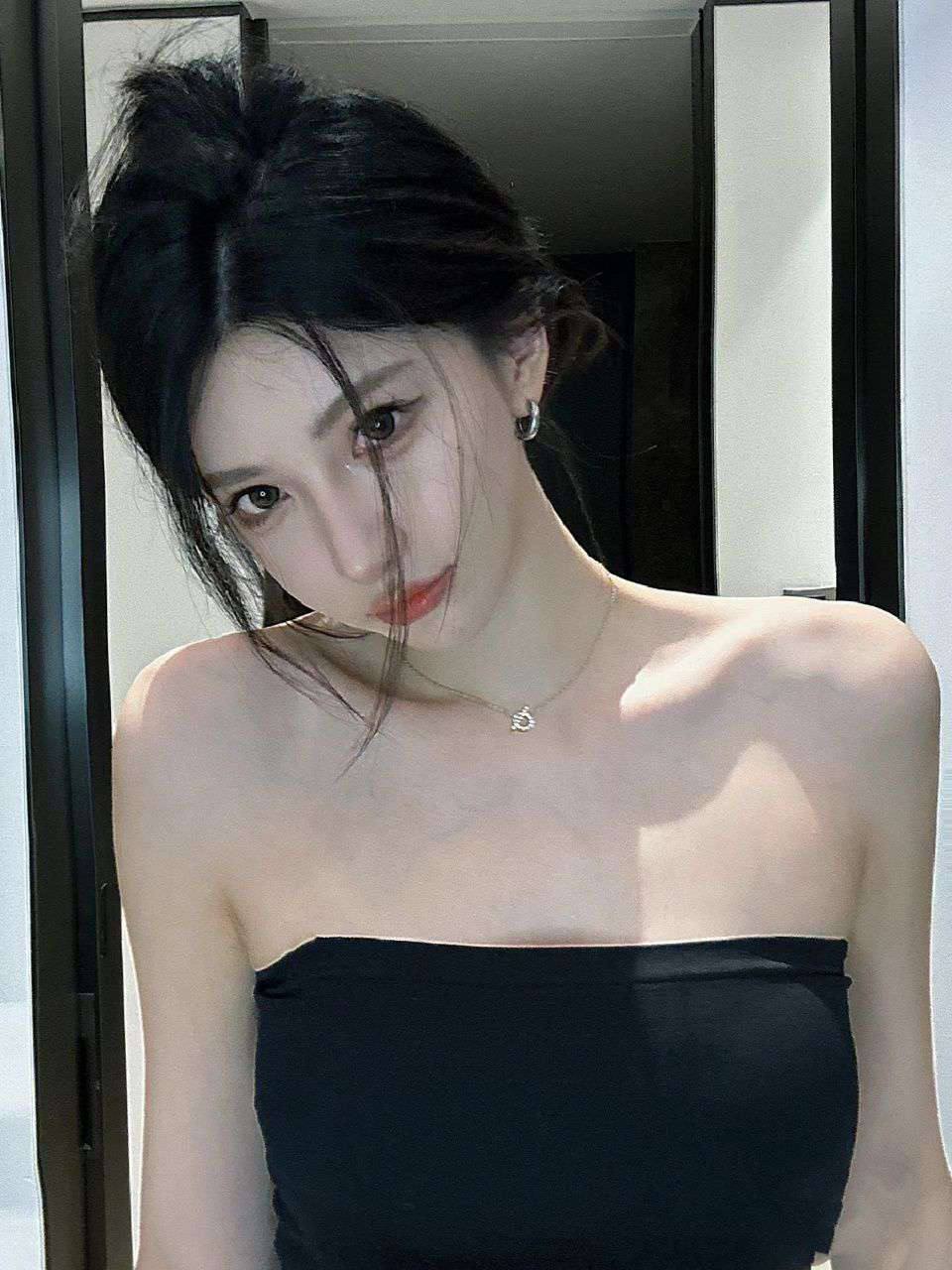 AgADy8sxG4zEaFU.jpg