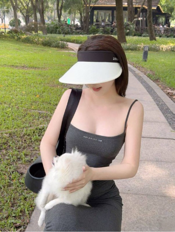 AgADzcIxG4ig-VY.jpg